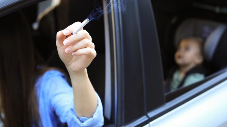 Is It Legal to Smoke in a Car With a Child in Canada?