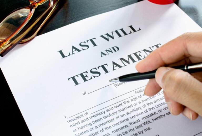 Understanding the Difference Between Wills and Trusts in Ontario Estate Planning